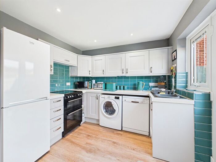 3 Bedroom Terraced House To Rent In Wynyards Close, Tewkesbury, Gloucestershire, GL20