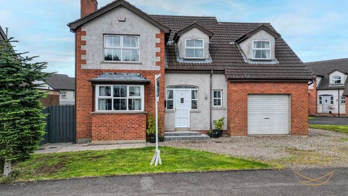4 Bedroom Detached House For Sale In Moyra Manor, Doagh, Ballyclare, BT39