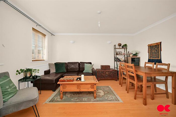 1 Bedroom Flat To Rent In Kidman Close, Gidea Park, Romford, RM2