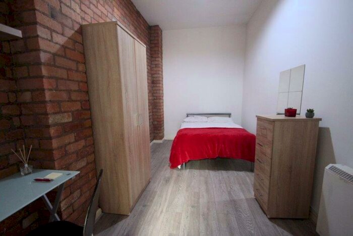 4 Bedroom Property To Rent In Albion Street, Leicester, LE1