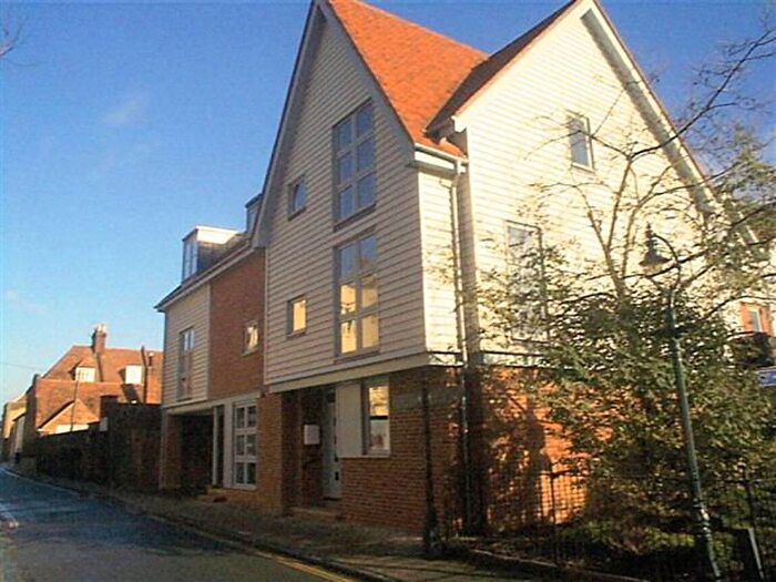 1 Bedroom Flat To Rent In Tannery Mews, Canterbury, CT1