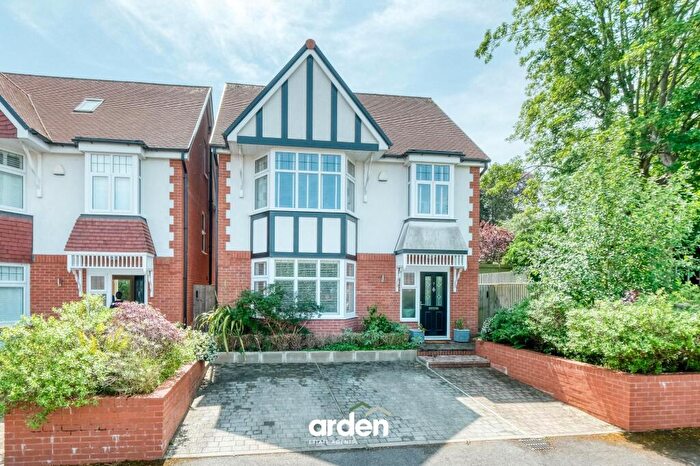 5 Bedroom Detached House For Sale In St. Johns Close, Moseley, B13