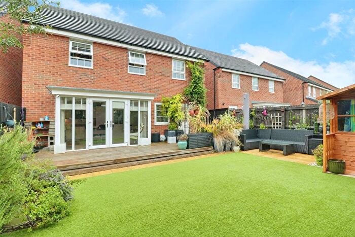 4 Bedroom Detached House For Sale In Cheshire Crescent, Alsager, ST7