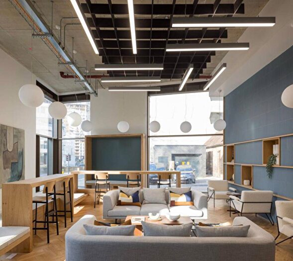 1 Bedroom Flat For Sale In Addiscombe Grove, East Croydon, Croydon, CR0