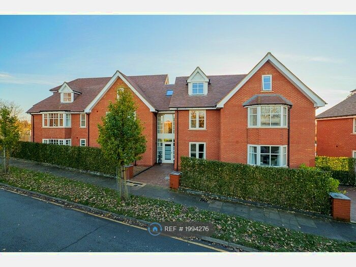 2 Bedroom Flat To Rent In Pilgrims Way, Canterbury, CT1