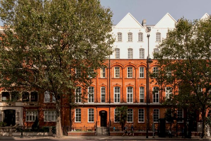 2 Bedroom Flat To Rent In Cromwell Road, Kensington And Chelsea, London, SW5