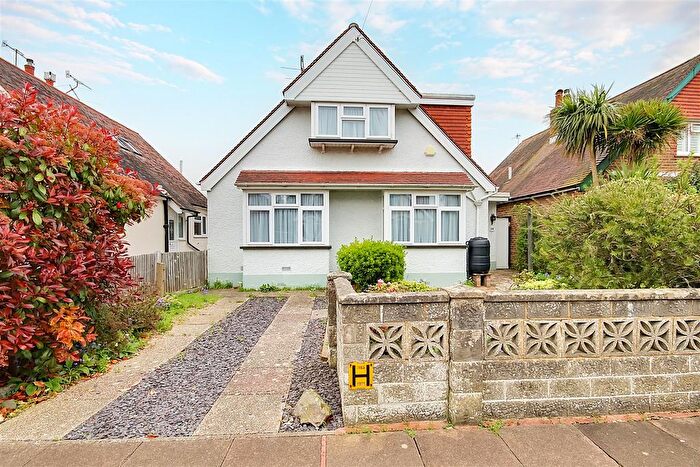 2 Bedroom Chalet For Sale In St. Wilfreds Road, Worthing, BN14