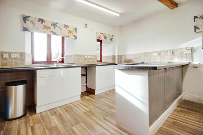 2 Bedroom Cottage To Rent In High Road, Ashton Keynes, SN6