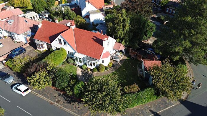 4 Bedroom Semi-Detached House For Sale In Dunkirk Road, Birkdale, Southport, Merseyside, PR8