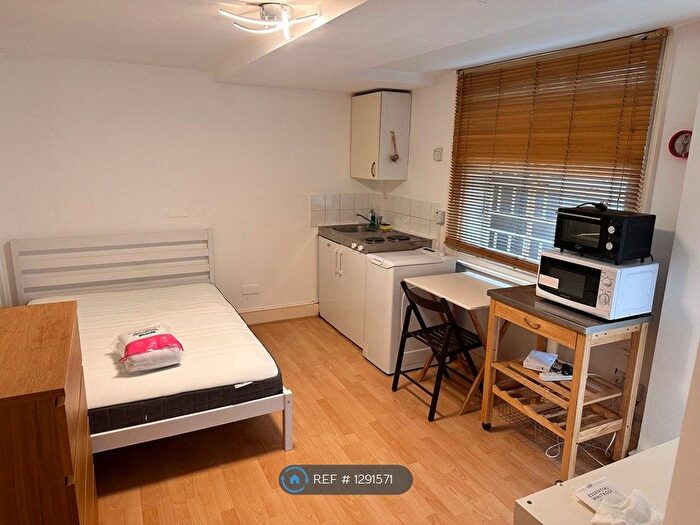 Studio To Rent In Wrights Lane, London, W8