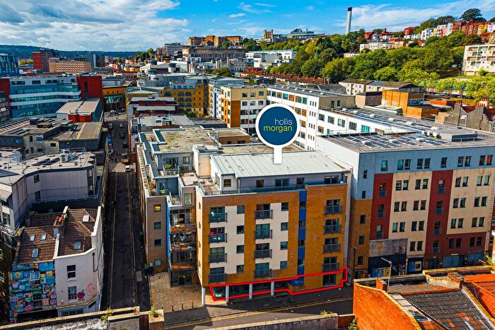 Property For Sale In King Square Avenue, Bristol, BS2