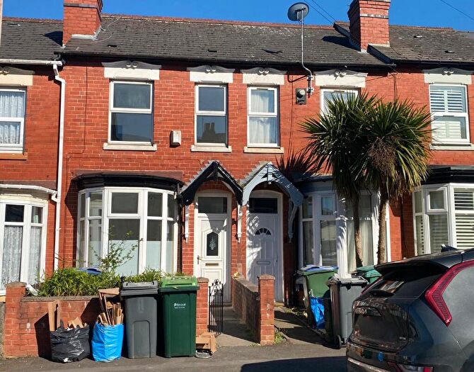 3 Bedroom Terraced House For Sale In Arden Road, Birmingham, B67