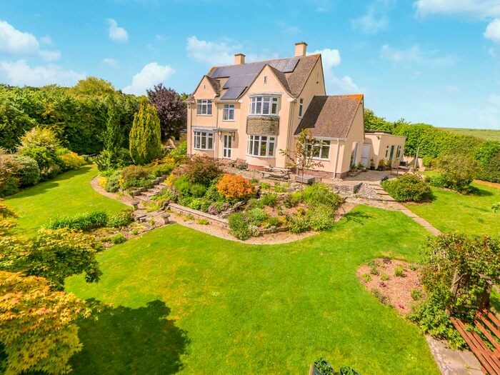 4 Bedroom Detached House For Sale In Townsend, Ilminster, Somerset, TA19