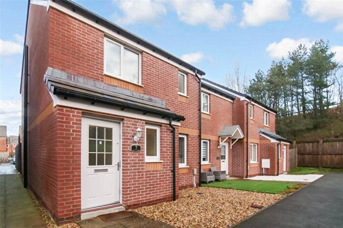 3 Bedroom End Of Terrace House For Sale In Patterton Range Path, Glasgow, Glasgow City, G53