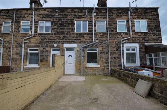 2 Bedroom Terraced House To Rent In College Terrace, Ackworth, WF7