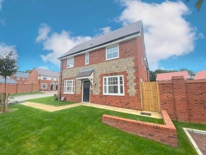 3 Bedroom Property To Rent In Redwood Avenue, Basingstoke, RG23