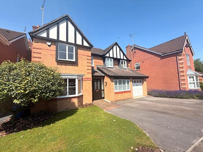 5 Bedroom Detached House To Rent In Demontfort Way, Uttoxeter, ST14