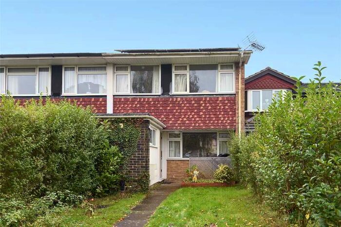 3 Bedroom End Of Terrace House To Rent In Guildford Park Avenue, Guildford, Surrey, GU2