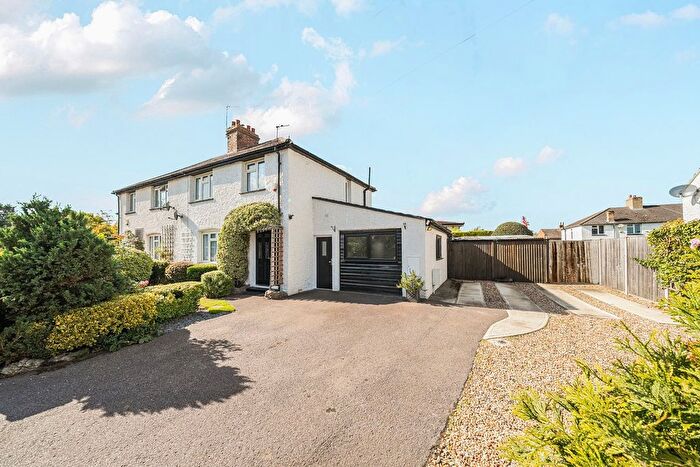 3 Bedroom Semi-Detached House For Sale In House Lane, Arlesey, SG15
