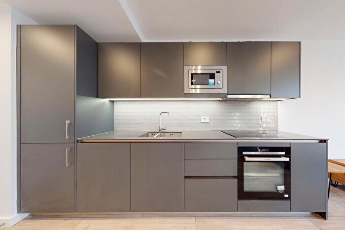 Studio To Rent In Park Central East, SE17