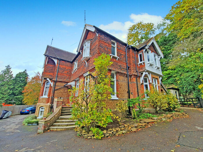 Studio To Rent In Charterhouse Road, Godalming, GU7