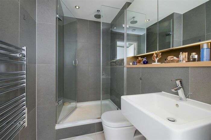 1 Bedroom Studio To Rent In Vantage Building, Station Approach, Hayes, UB3