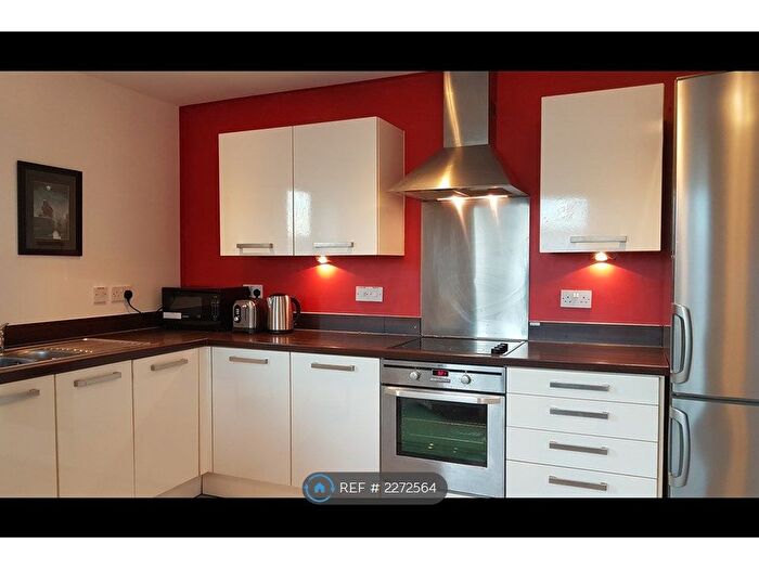 2 Bedroom Flat To Rent In Dun Street, Sheffield, S3