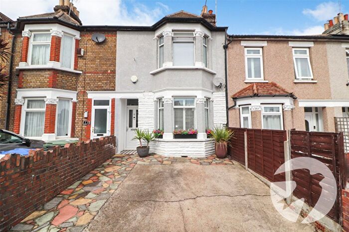 4 Bedroom Terraced House For Sale In Church Road, Erith, Kent, DA8
