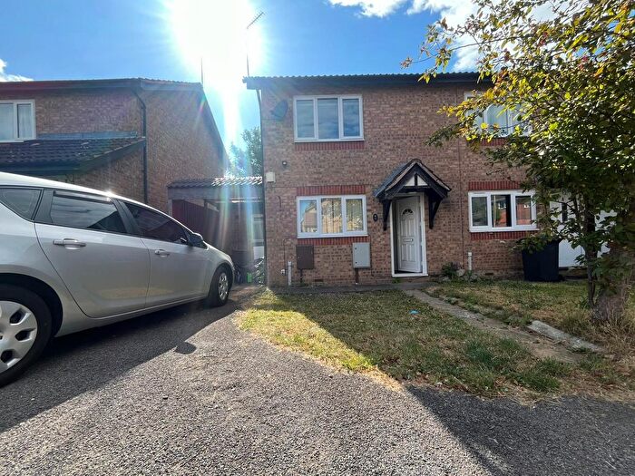2 Bedroom Semi-Detached House To Rent In Honeysuckle Road, Hamilton, Leicester, LE5