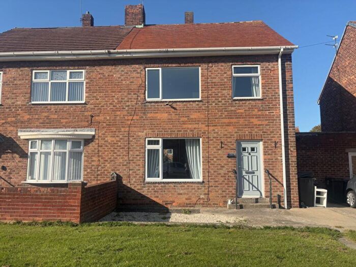 3 Bedroom Semi-Detached House To Rent In Belsay Avenue, South Shields, Tyne And Wear, NE34