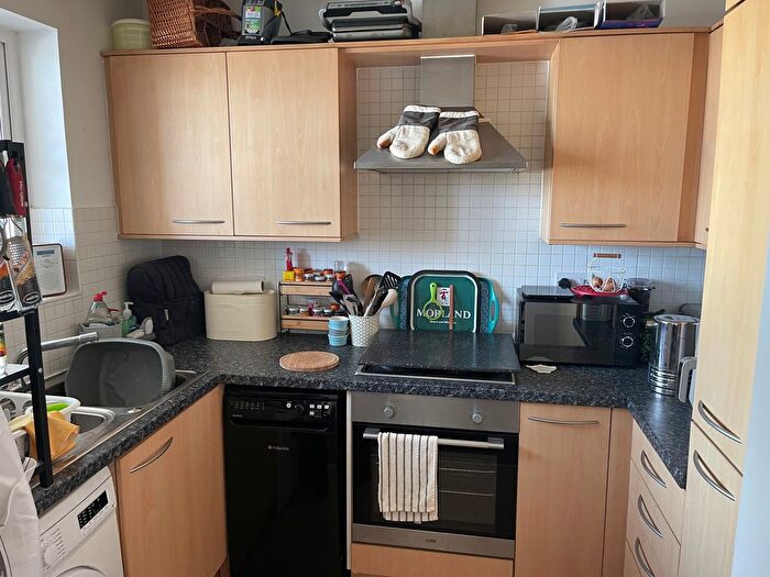 2 Bedroom Flat To Rent In Fort Road, Newhaven, BN9