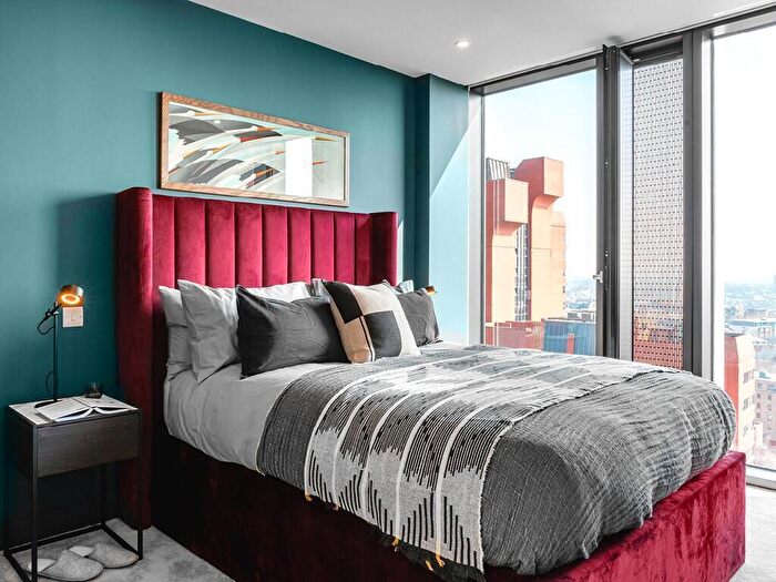 1 Bedroom Apartment To Rent In Broad Street, Birmingham, B15