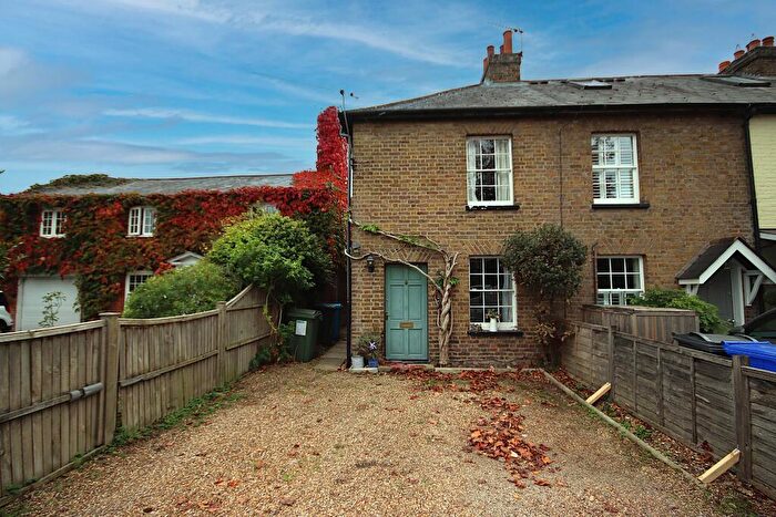 2 Bedroom End Of Terrace House For Sale In Gas Lane, Bray, SL6