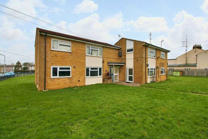 1 Bedroom Flat To Rent In Cranwell Road, Tunbridge Wells, TN4