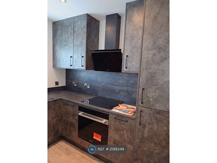 3 Bedroom Terraced House To Rent In Manchester Road, Kearsley, Bolton, BL4