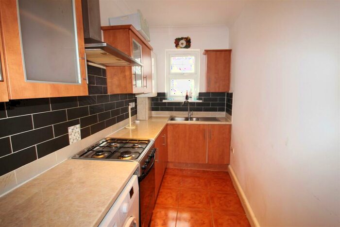 2 Bedroom Apartment To Rent In Church Road, Leyton, E10