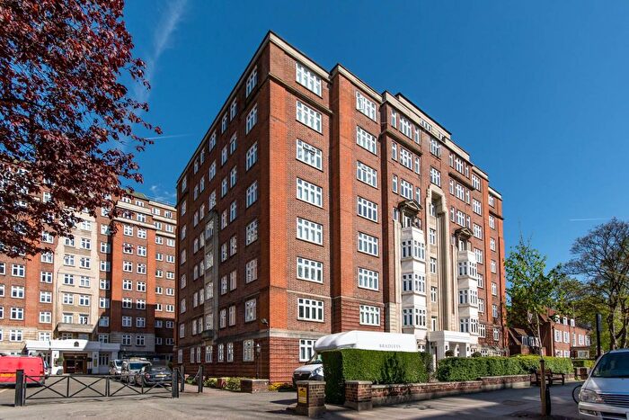 Studio To Rent In Hall Road, St John's Wood, London, NW8