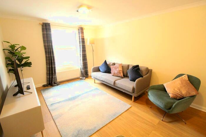 2 Bedroom Flat To Rent In Kings Gate, Ground Floor, AB15