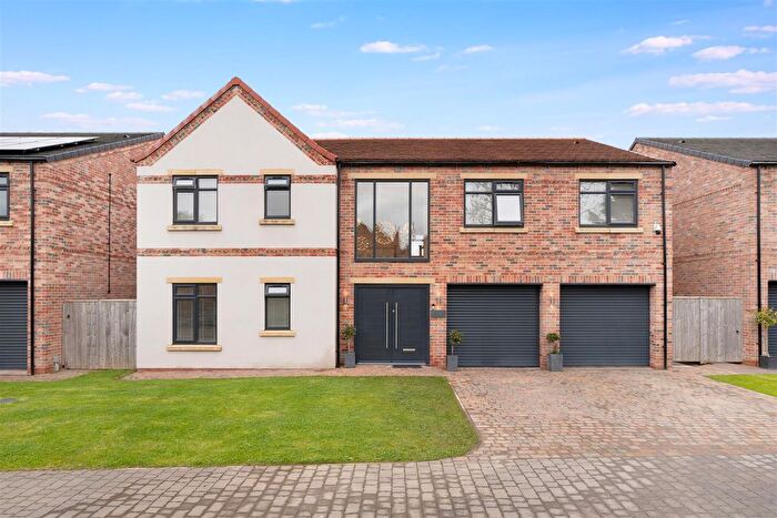 4 Bedroom Detached House For Sale In New Lane, Neasham, Darlington, DL2