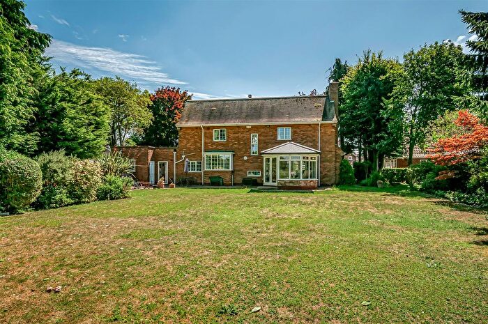 3 Bedroom Detached House For Sale In Bridge Road, Airmyn, Goole, DN14