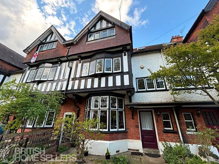 5 Bedroom Terraced House For Sale In Westbourne Avenue, Princes Avenue, Hull, East Riding Of Yorkshi, HU5