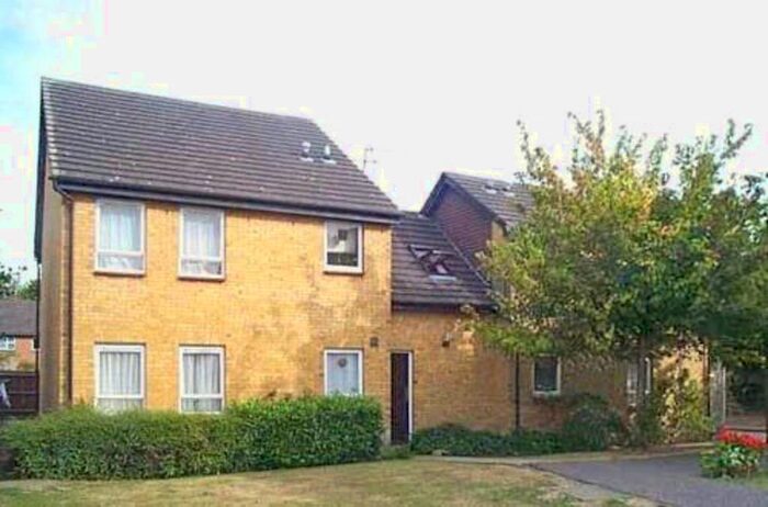 Studio To Rent In Greding Walk, Hutton, Brentwood, CM13