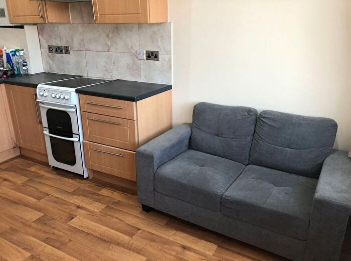 1 Bedroom Flat To Rent In Wembley Hill Road, Wembley, Greater London, HA9