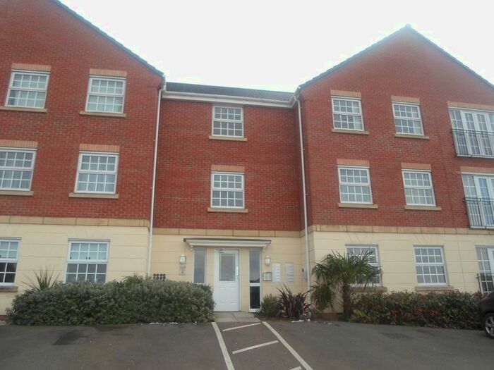 2 Bedroom Flat To Rent In Birkby Close, Hamilton, LE5