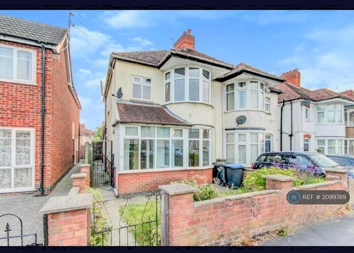 3 Bedroom Semi-Detached House To Rent In Thirlmere Road, Hinckley, LE10