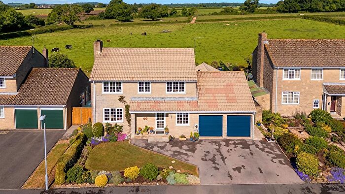 4 Bedroom Detached House For Sale In Vincents Close, Alweston, Sherborne, DT9