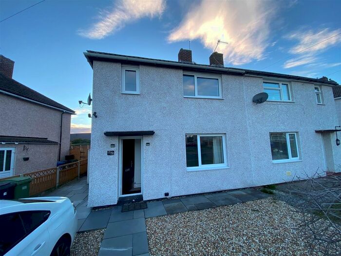 2 Bedroom Semi-Detached House To Rent In Ashcroft Drive, Old Whittington, Chesterfield, S41