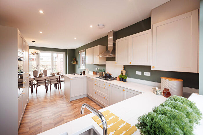 4 Bedroom Detached House For Sale In Chesterfield Road, Brimington, Chesterfield, S43