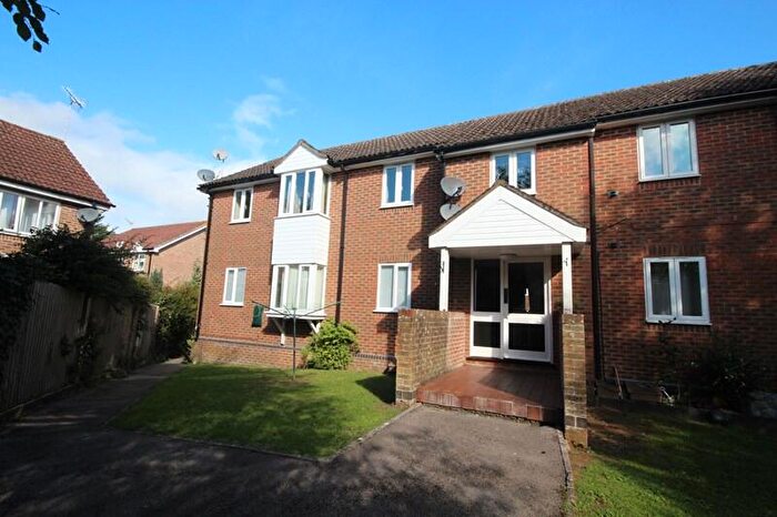 2 Bedroom Apartment To Rent In Bruyn Court, Fordingbridge, Hampshire, SP6