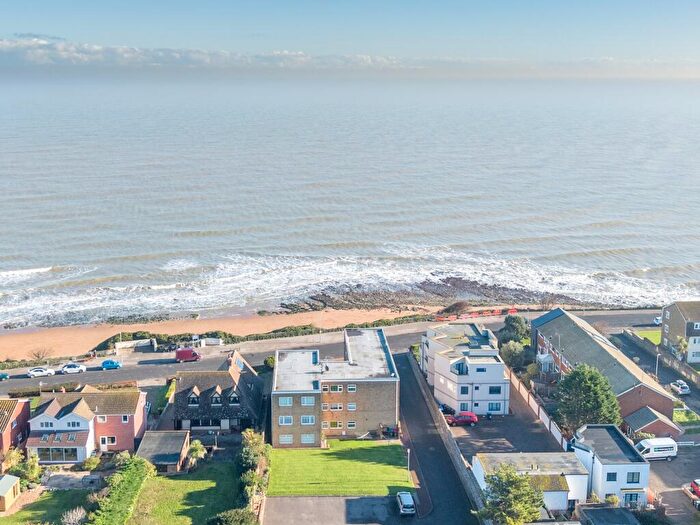2 Bedroom Flat For Sale In Eastern Esplanade, Broadstairs, CT10